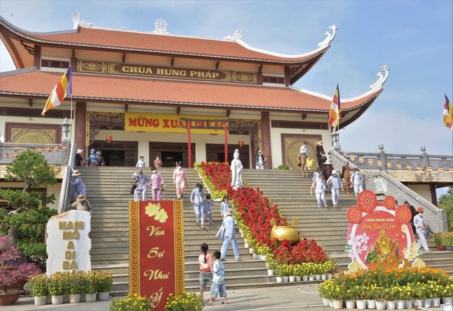 Chùa Hưng Pháp:  Lễ Cầu An Đầu Năm và Lễ Khởi Công Xây Dựng Tôn Tượng Quan Âm