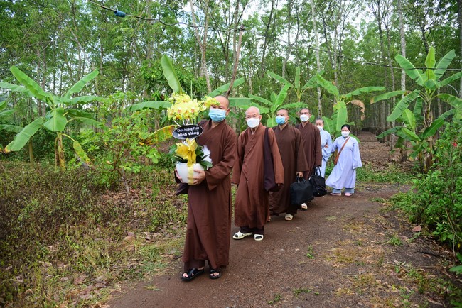 Viếng tang lễ Phật tử Quảng Thượng ở Đồng Nai