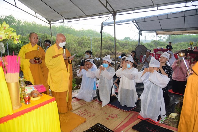 Viếng tang lễ Phật tử Quảng Thượng ở Đồng Nai