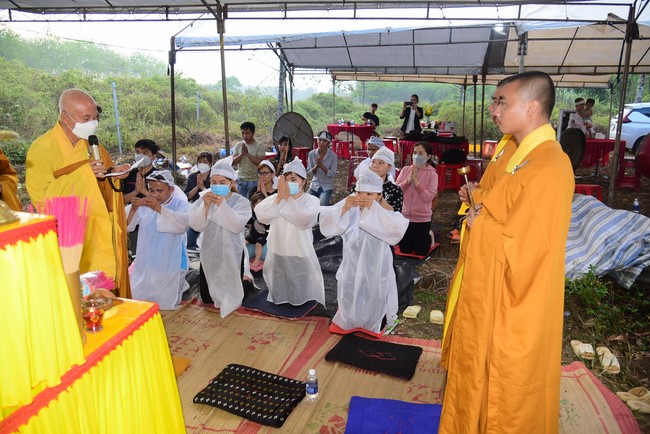 Viếng tang lễ Phật tử Quảng Thượng ở Đồng Nai