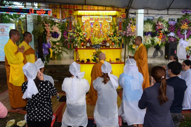 Viếng tang lễ Phật tử Quảng Thượng ở Đồng Nai