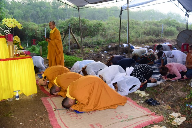 Viếng tang lễ Phật tử Quảng Thượng ở Đồng Nai