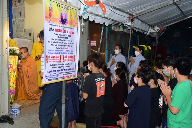 Viếng tang lễ Phật tử Diệu Bảo ở quận 3