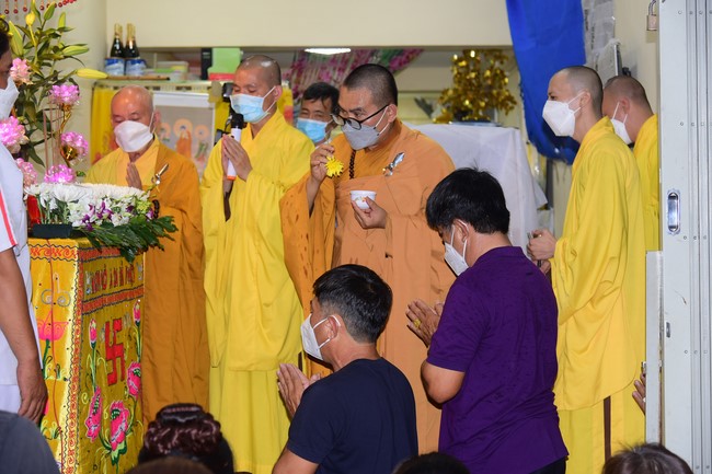 Viếng tang lễ Phật tử Diệu Bảo ở quận 3