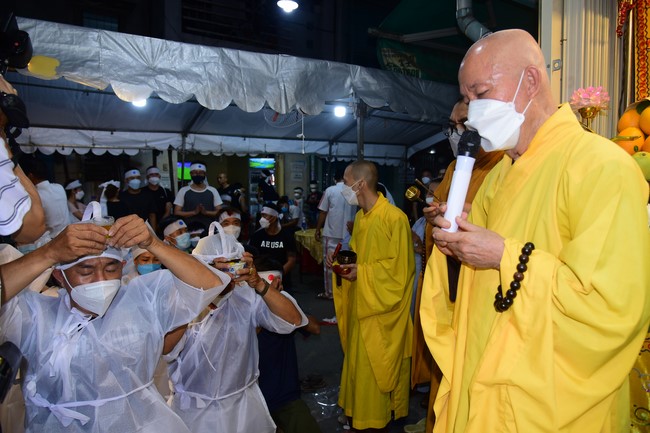 Viếng tang lễ Phật tử Diệu Bảo ở quận 3