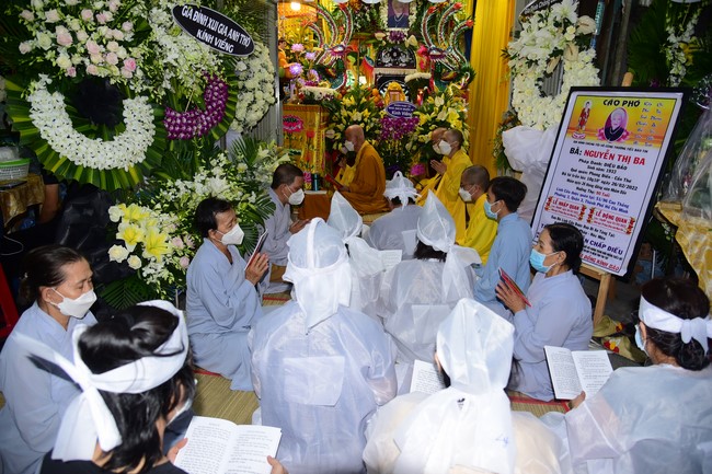 Viếng tang lễ Phật tử Diệu Bảo ở quận 3