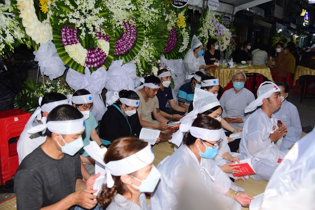 Viếng tang lễ Phật tử Diệu Bảo ở quận 3