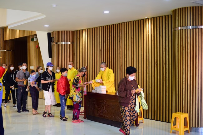 Chùm ảnh mồng hai Tết Nhâm Dần