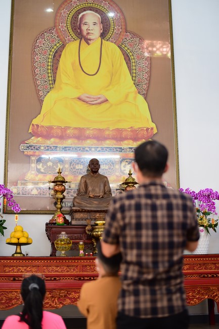 Chùm ảnh mồng hai Tết Nhâm Dần