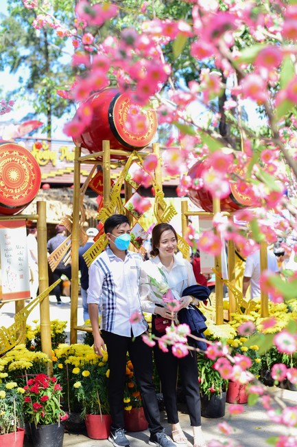 Chùm ảnh mồng hai Tết Nhâm Dần