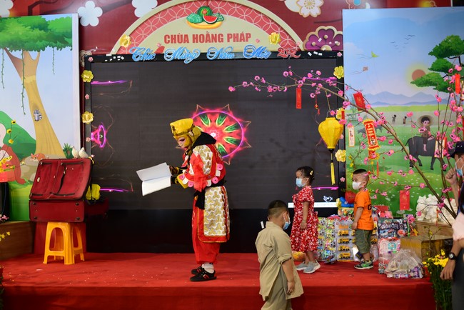 Chùm ảnh mồng hai Tết Nhâm Dần