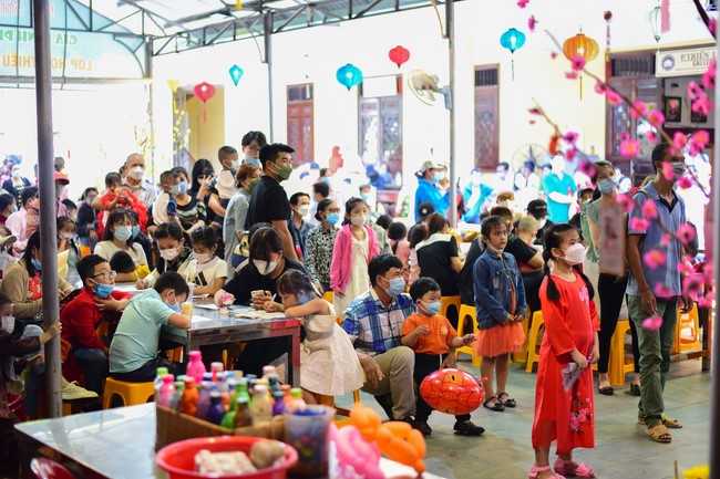 Chùm ảnh mồng hai Tết Nhâm Dần