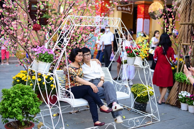 Chùm ảnh mồng hai Tết Nhâm Dần