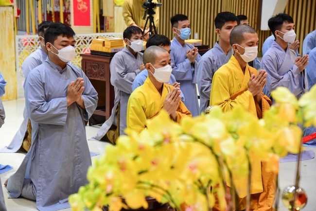 Chùm ảnh mồng hai Tết Nhâm Dần