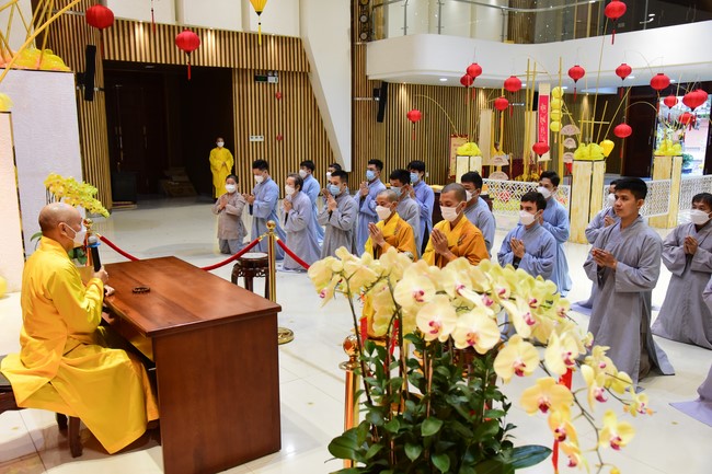 Chùm ảnh mồng hai Tết Nhâm Dần