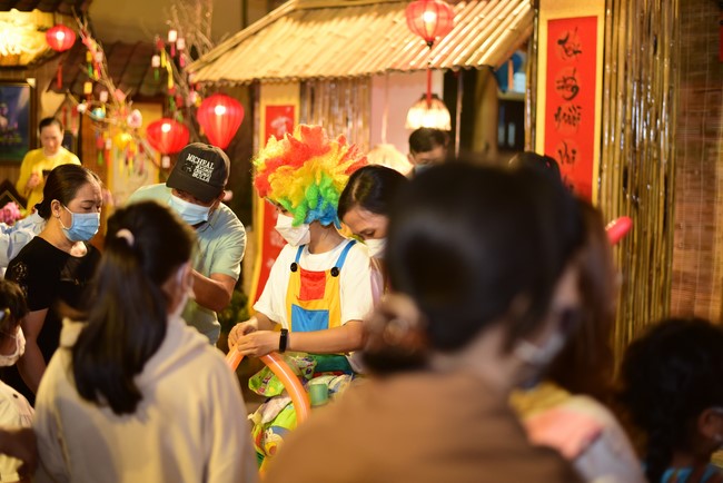 Chùm ảnh mồng hai Tết Nhâm Dần