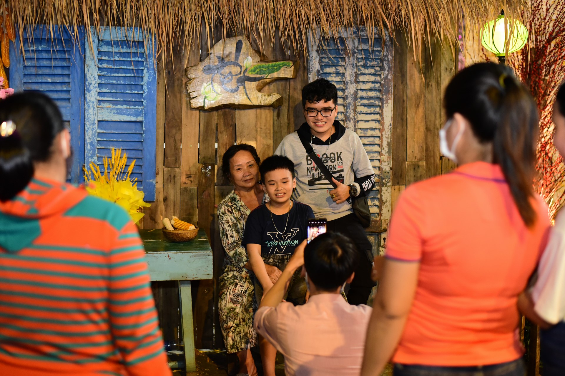 Chùm ảnh mồng hai Tết Nhâm Dần