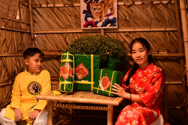 Chùm ảnh mồng hai Tết Nhâm Dần