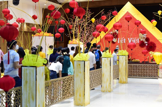 Chùm ảnh mồng hai Tết Nhâm Dần