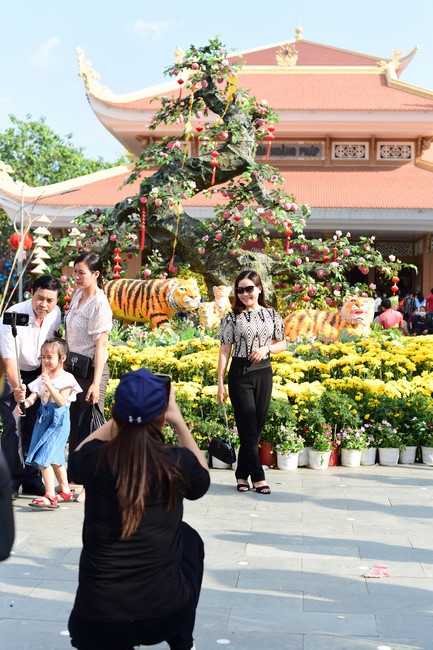 Series of photos on the 3rd day of Lunar New Year