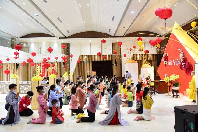 Series of photos on the 3rd day of Lunar New Year