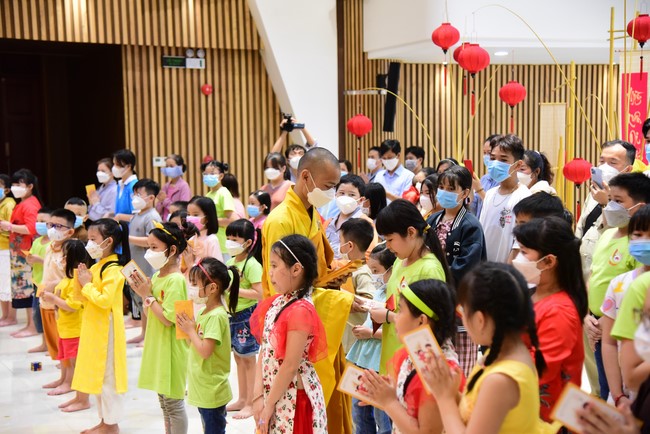 Series of photos on the 3rd day of Lunar New Year