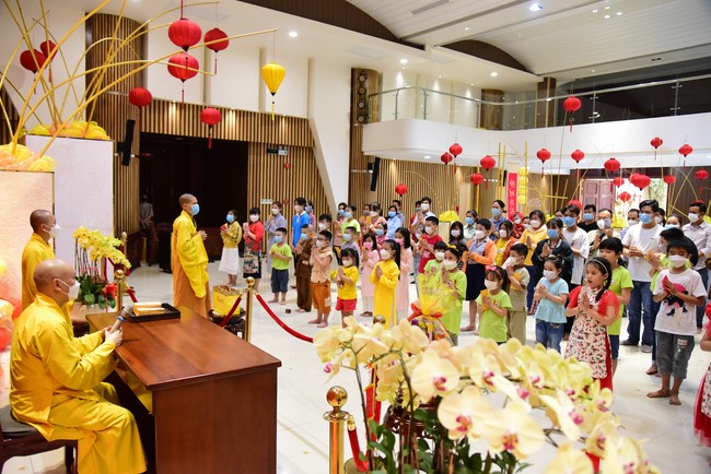 Series of photos on the 3rd day of Lunar New Year