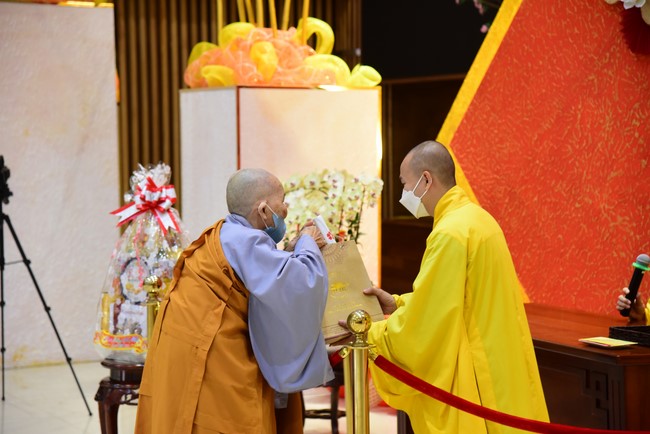 Series of photos on the 3rd day of Lunar New Year