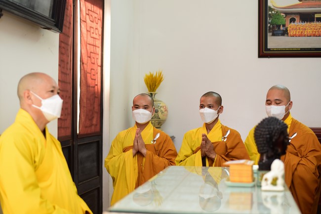 Chùm ảnh mồng bốn Tết Nhâm Dần