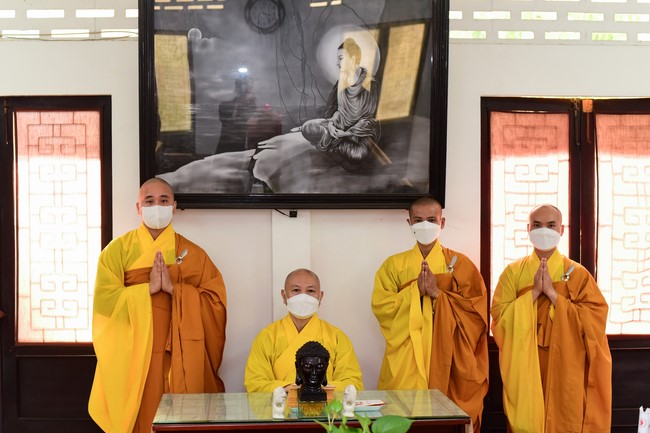 Chùm ảnh mồng bốn Tết Nhâm Dần