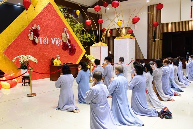 Chùm ảnh mồng bốn Tết Nhâm Dần