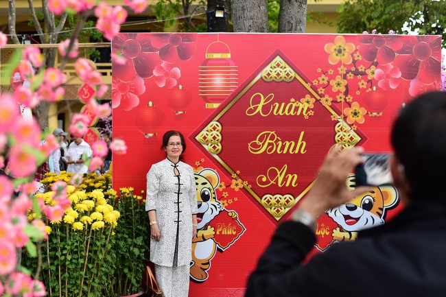 Chùm ảnh mồng bốn Tết Nhâm Dần