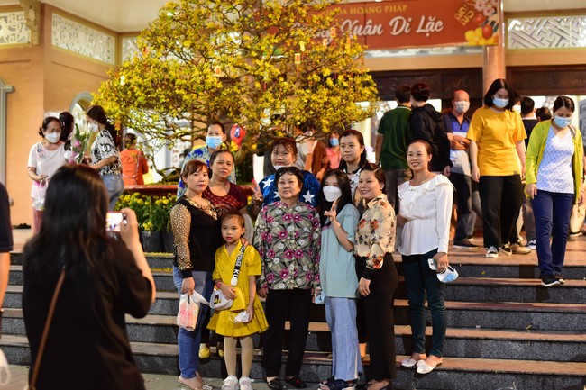 Chùm ảnh mồng bốn Tết Nhâm Dần