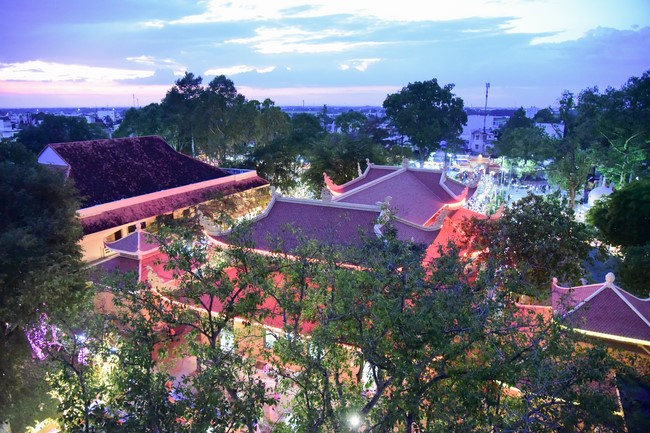 Chùm ảnh mồng bốn Tết Nhâm Dần