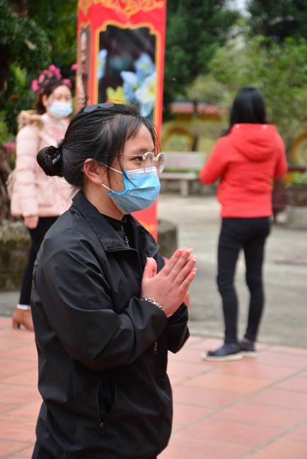 Peace praying ceremony in Tay Khanh Pagoda, Thai Binh