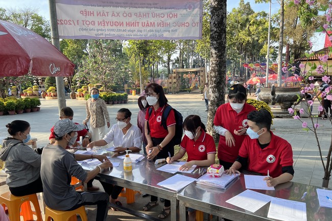 Humanitarian Blood Donation