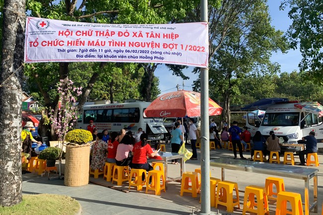 Humanitarian Blood Donation