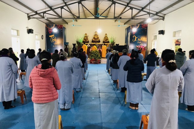 New Year's Prayer Ceremony at Dong Cao Pagoda - Thanh Hoa