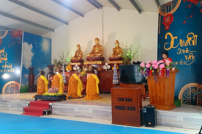 New Year's Prayer Ceremony at Dong Cao Pagoda - Thanh Hoa
