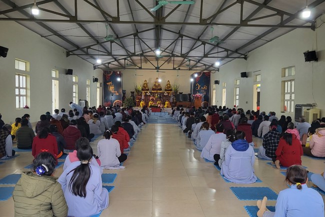 New Year's Prayer Ceremony at Dong Cao Pagoda - Thanh Hoa