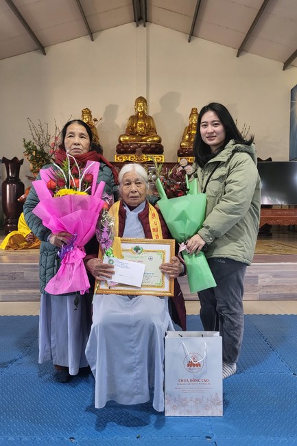 New Year's Prayer Ceremony at Dong Cao Pagoda - Thanh Hoa