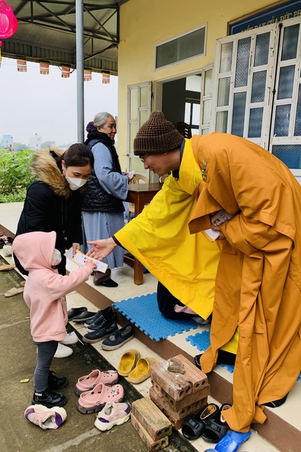 New Year's Prayer Ceremony at Dong Cao Pagoda - Thanh Hoa