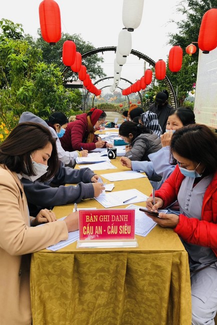 New Year's Prayer Ceremony at Dong Cao Pagoda - Thanh Hoa
