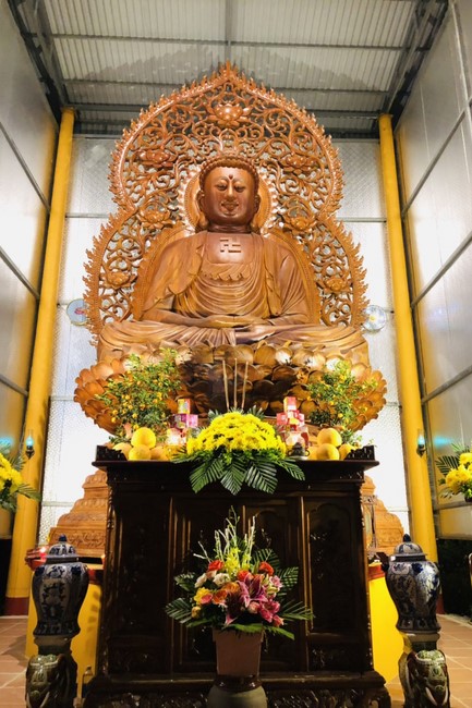 Dong Cao pagoda celebrating the achievement enlightenment of Bodhisattva Siddhartha