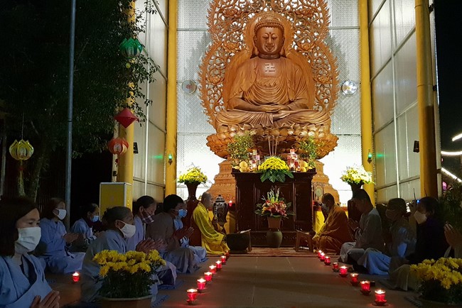 Dong Cao pagoda celebrating the achievement enlightenment of Bodhisattva Siddhartha