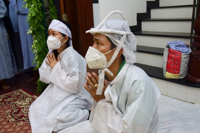 Viếng Tang Lễ Phật Tử Liên Nhàn Ở Hóc Môn