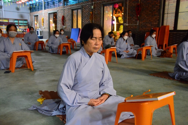 Repentant Ceremony at Tu Phap Pagoda, Nghe An