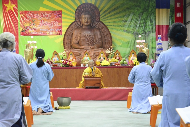 Repentant Ceremony at Tu Phap Pagoda, Nghe An