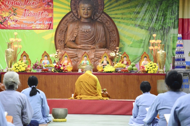 Repentant Ceremony at Tu Phap Pagoda, Nghe An