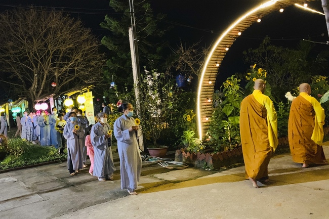 Chùa Đống Cao: Lễ kỷ niệm đức Phật niết bàn và khánh đản Bồ Tát Quán Thế Âm